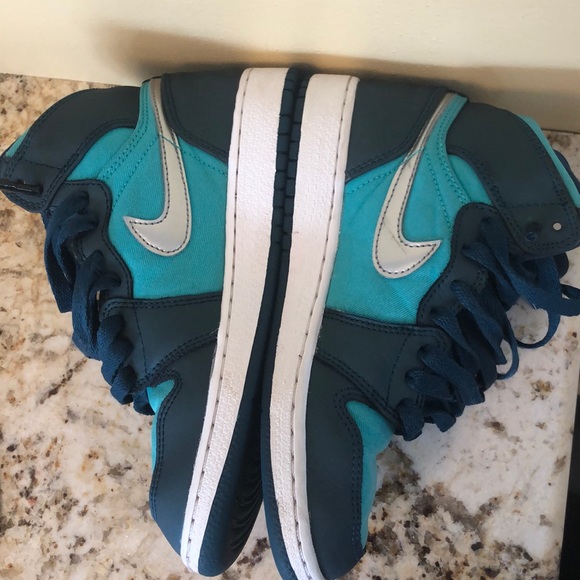 Jordan 1 retro high hyper jade - Picture 6 of 7